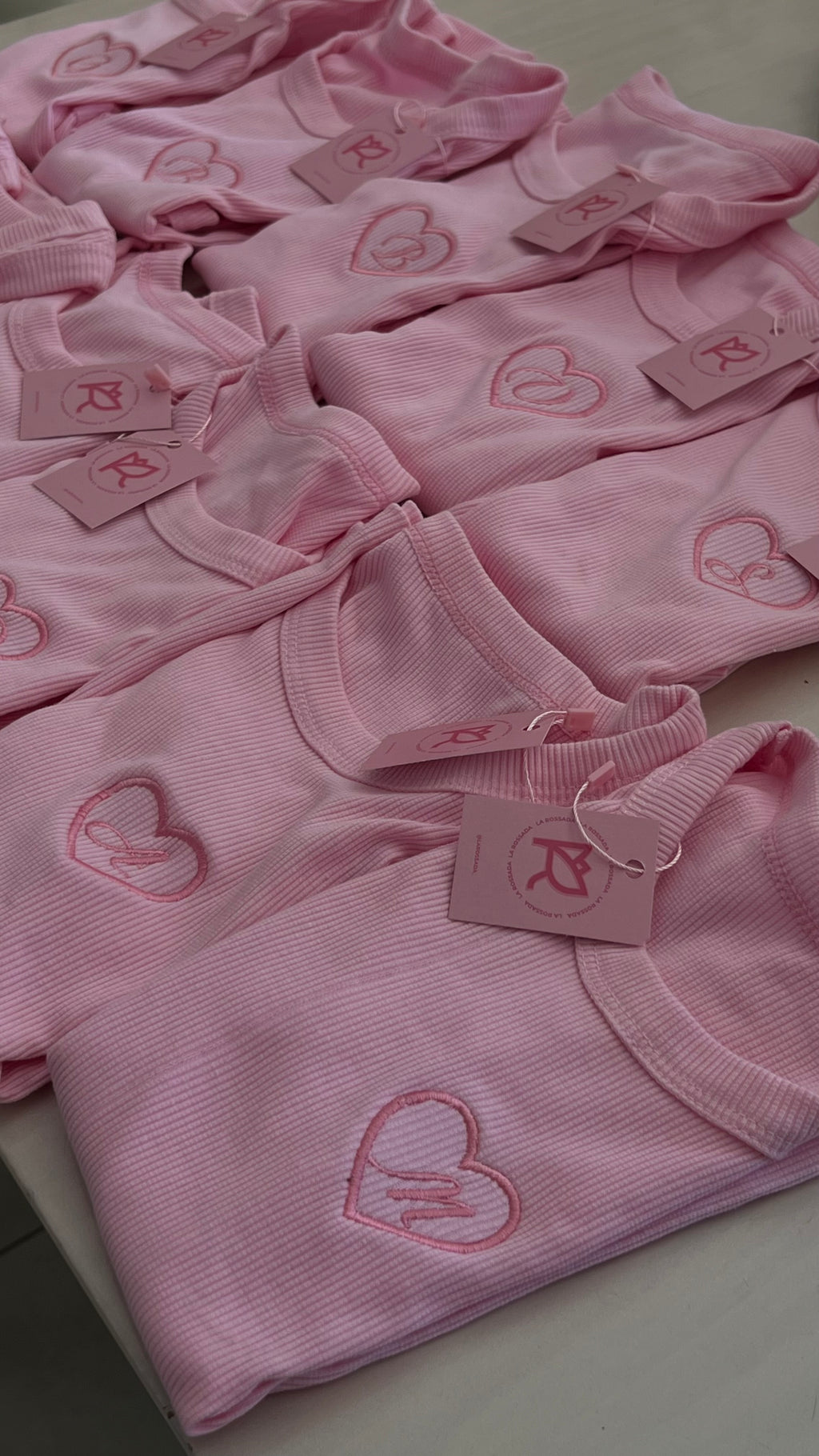 HEART INITIAL TANK TOP