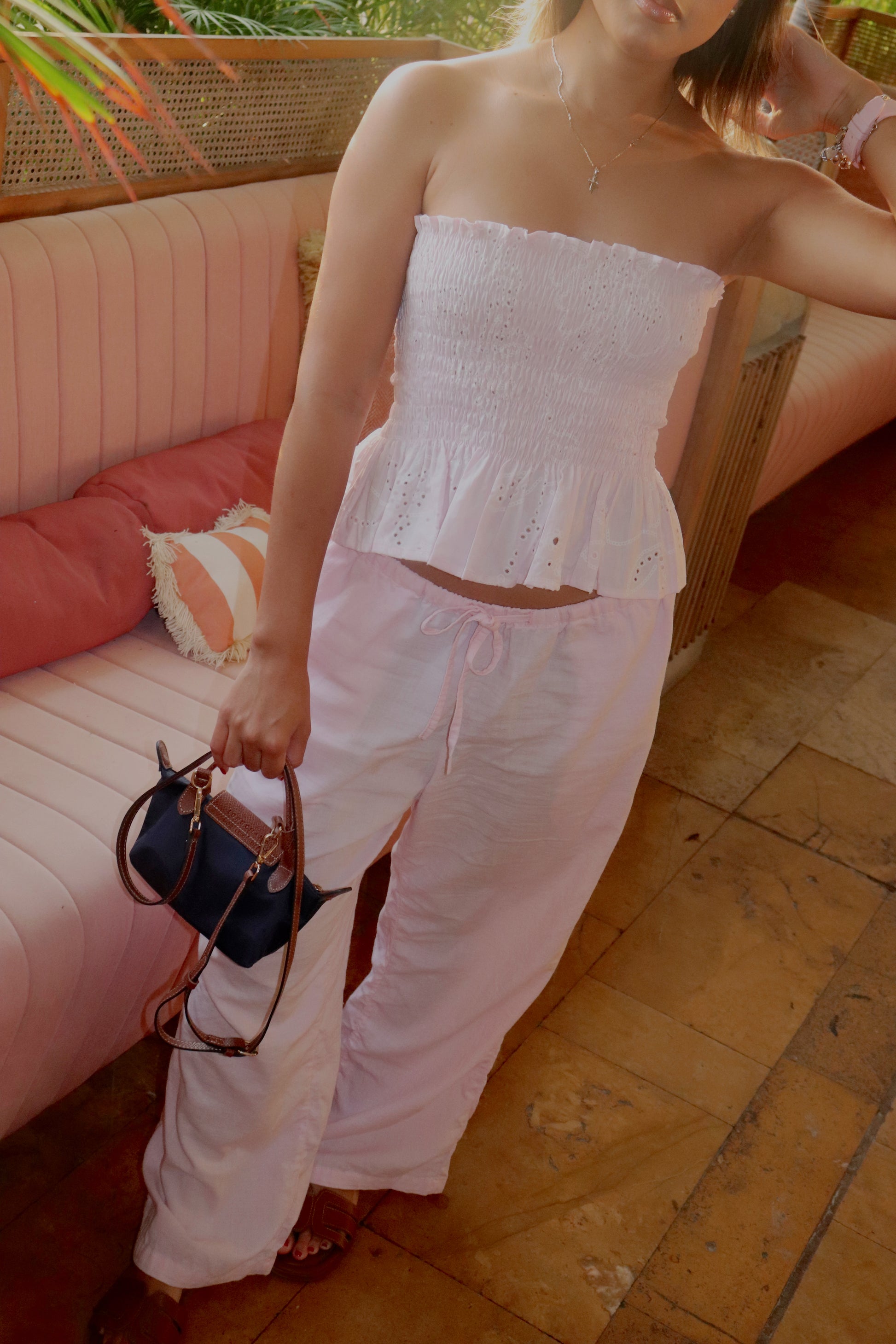 AMELIA PANT
